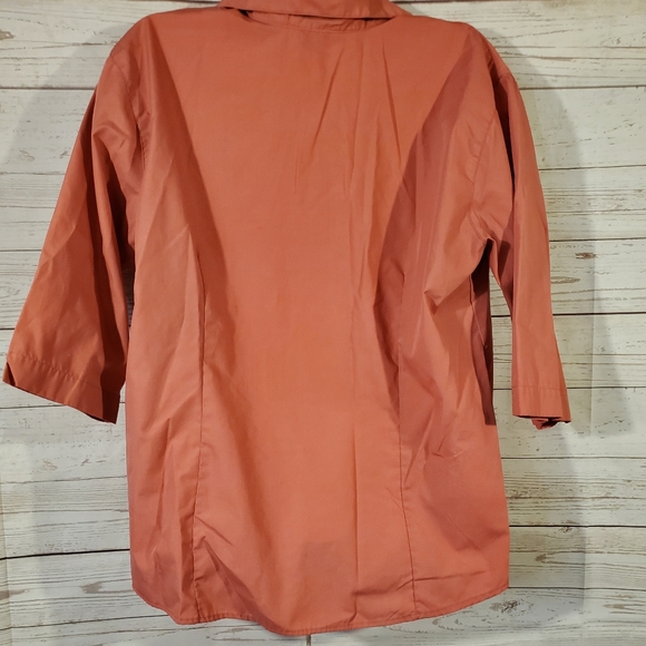 2 for 15 Tabi Pink Button Down Top - Picture 6 of 8